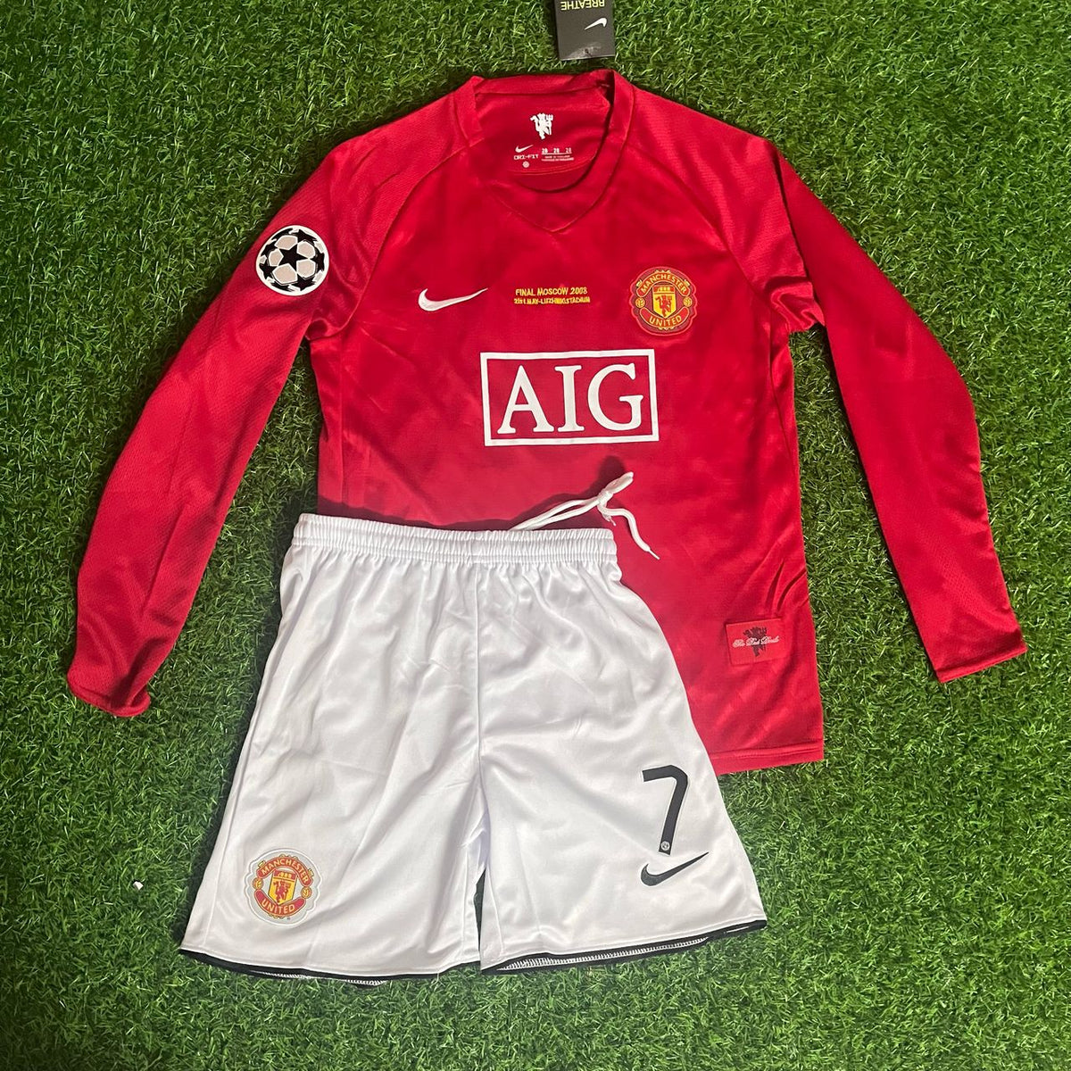 Manchester United Home Long Sleeves Retro Jersey And Shorts 2007-08 Season