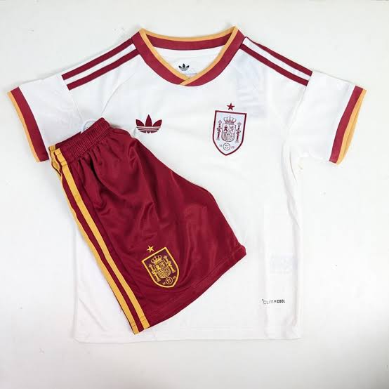 Spain Kid's Away Kit World Cup 2026/27